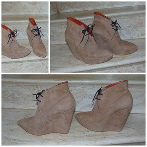 Santoni Rose Collection Camel Micro Suede Leather Lace Up Ankle Boots Wedges 9.5